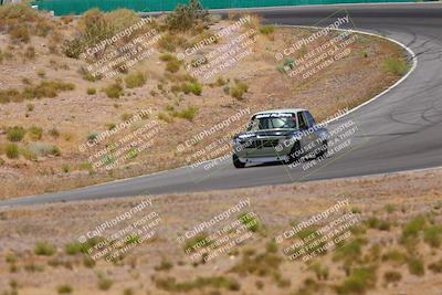 media/May-31-2025-CalClub SCCA (Sat) [[2c1a04e1ee]]/Race/Group 1/Turn 4b/